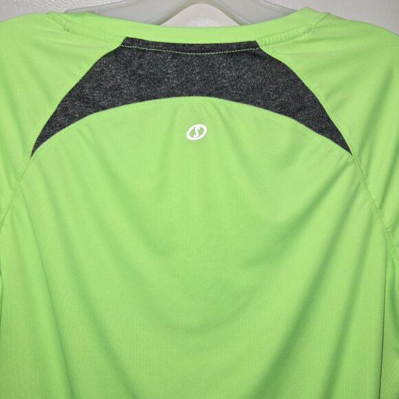 Spalding Neon Green Athletic Long Sleeve Top Speed-Dri XL Activewear Thumb Holes - Picture 8 of 9